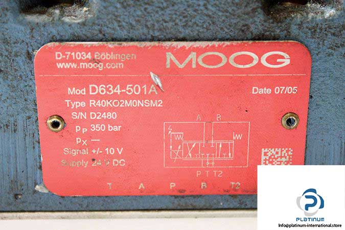 moog-d634-501a-direct-drive-analog-control-servo-valve-1