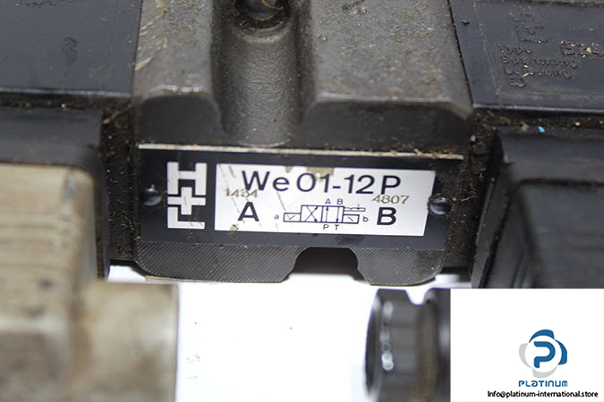 hartmannlammle-we01-12p-directional-control-valve-1