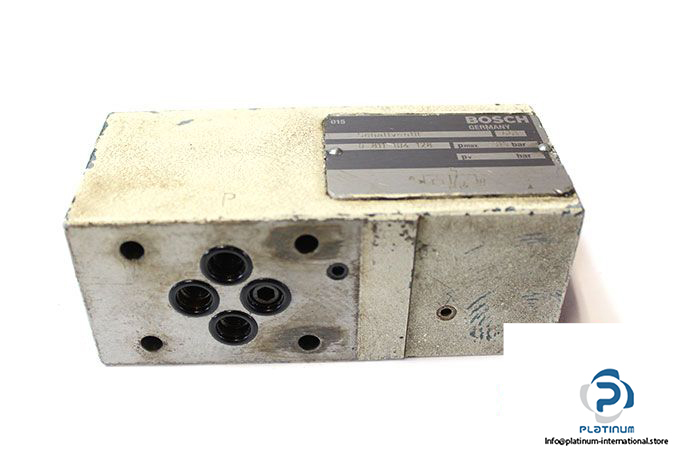 bosch-0-811-104-128-directional-control-valve-2