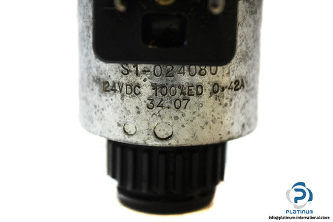 parker-d1vw020bnjwl91x944-directional-control-valve-2