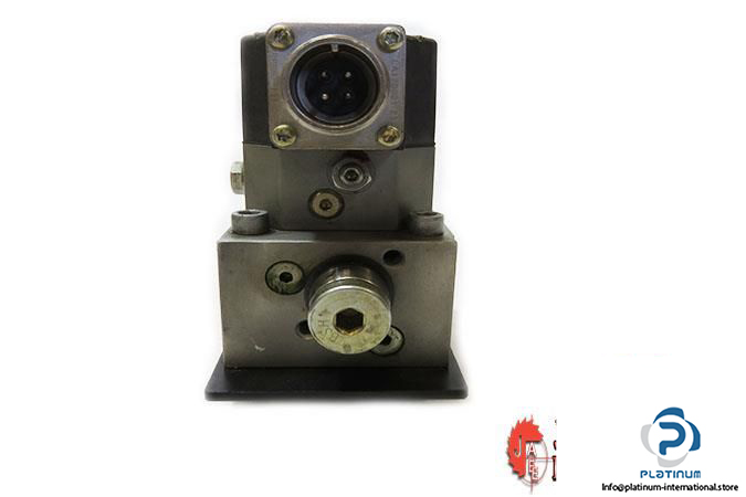rexroth-3dse2eh-servo-pressure-control-valve-3-way-design3_675x450