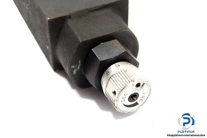 nachi-ocf-g03-w-50-y-j30-flow-control-modular-valve-3