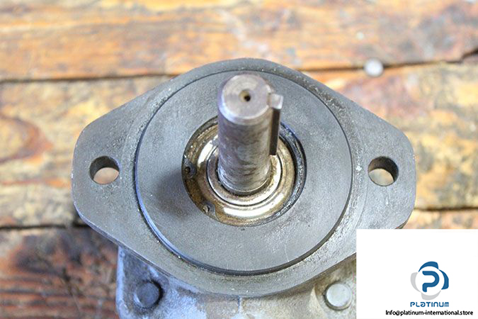 vickers-v214-2-1c-12-s214-ja-j-variable-vane-pump-2