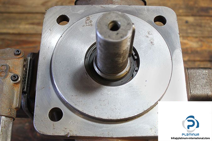 rexroth-pv7-1a_100-118re07mc0-16-variable-vane-pump-2