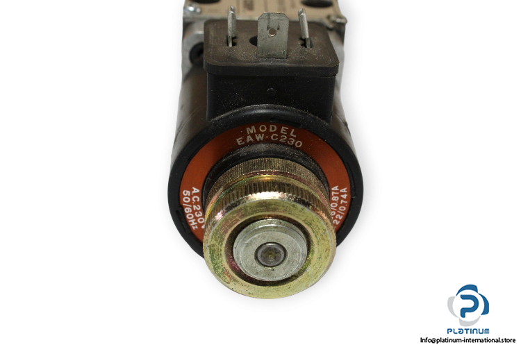 nachi-DSA-G06-C6-C230-E10-solenoid-controlled-pilot-operated-directional-valve-3