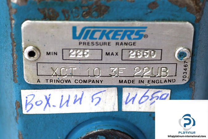 Vickers-XCT-10-3F-22UB-pressure-reducing-valve-(used)-1