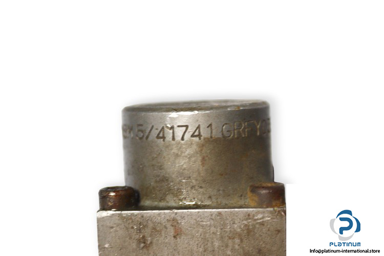 parker-D1FVE-02-B-C-V-F-0-B-23-proportional-pressure-relief-valve-used-4