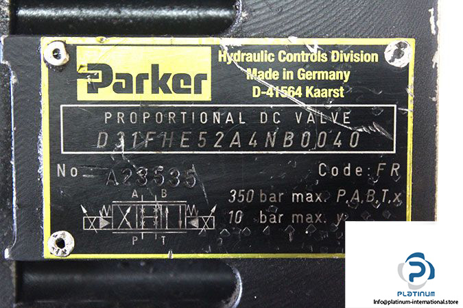 parker-d31fhe52a4nb0040-proportional-directional-control-valve-1