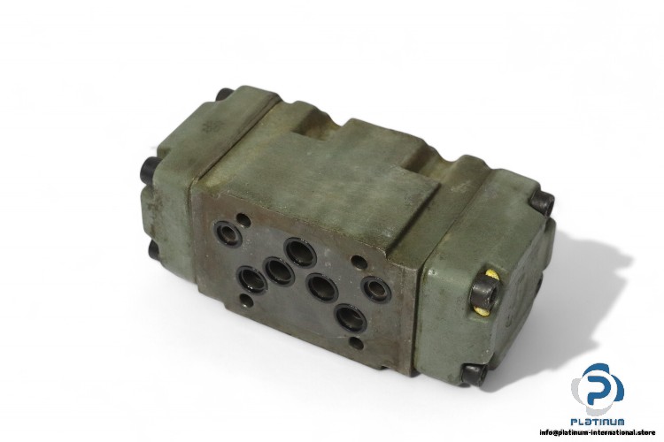 rexroth-4WEH-10-HD41_6A-G24NEZ5L-SO525-pilot-operated-directional-valve-(Used)-1