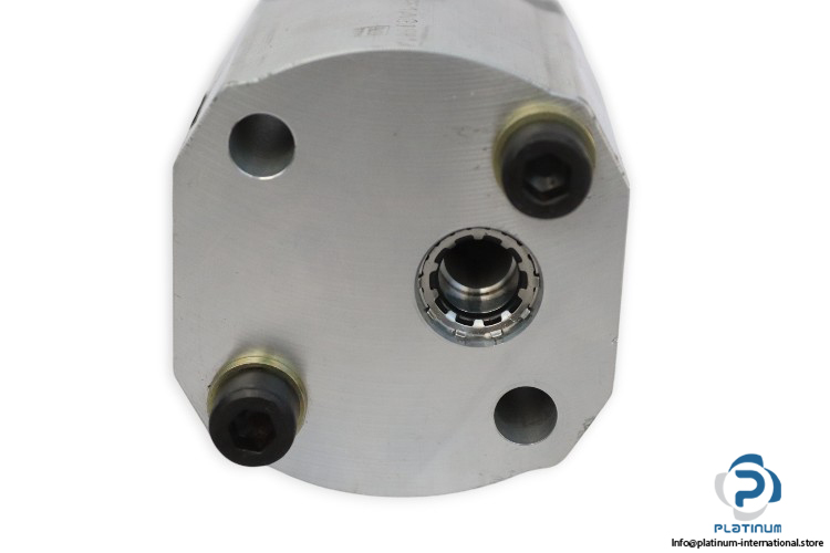 haldex-WP03B1-hydraulic-gear-pump-(used)-1