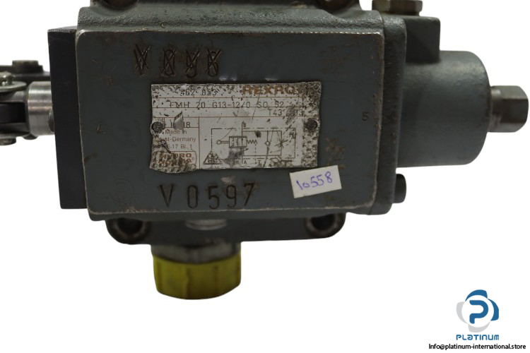 rexroth-R900462853-flow-control-valve-(Used)-1