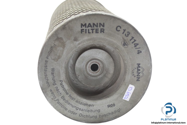 mann-filter-c131144-air-filter-(used)-1