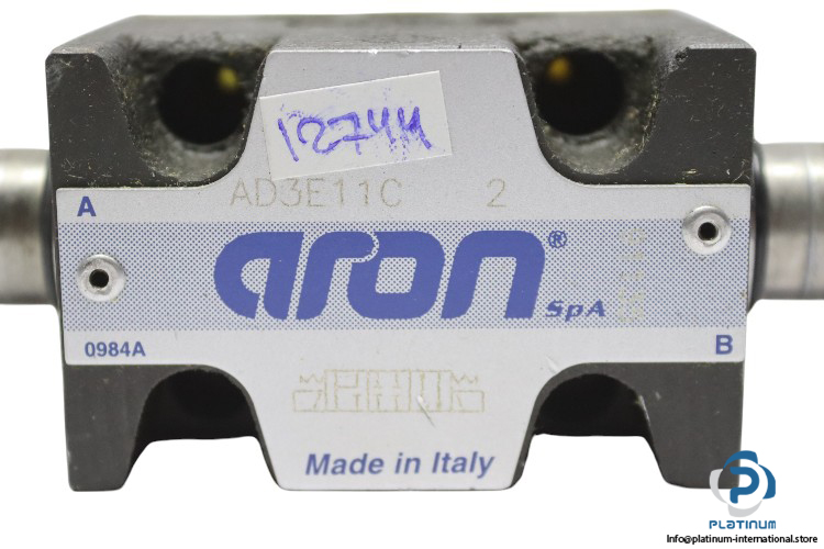 aron-AD3E11C-2-directional-control-valve-(new)-1