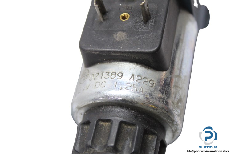 rexroth-R900989270-flow-control-valve-(Used)-3