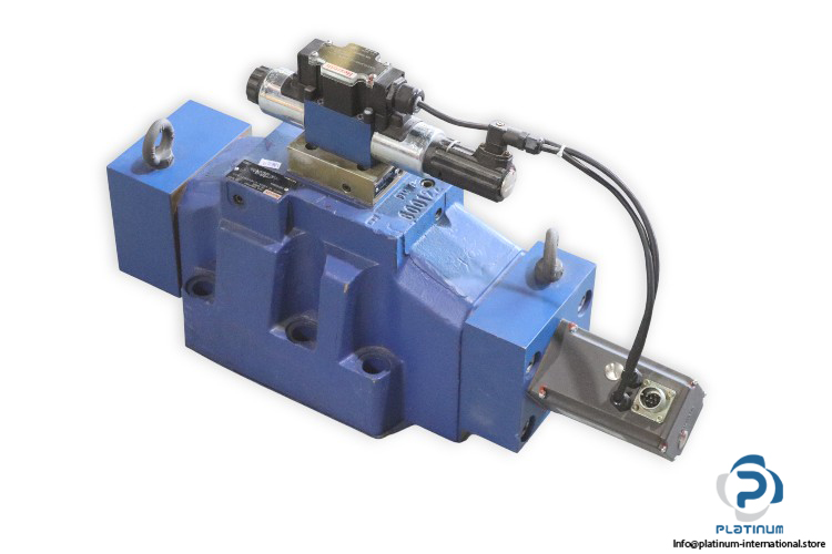 rexroth-R900978147-proportional-directional-valve-(used)-1