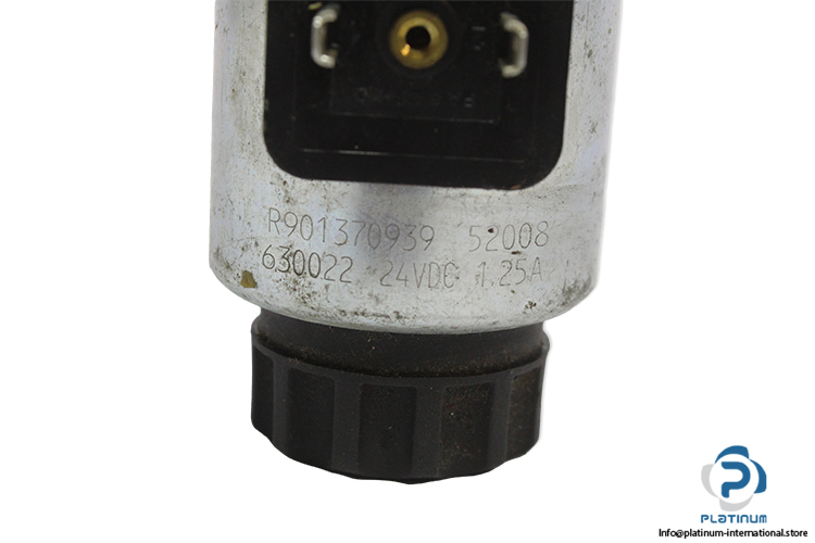 rexroth-r900572839-direct-operated-directional-spool-valve(used)-1