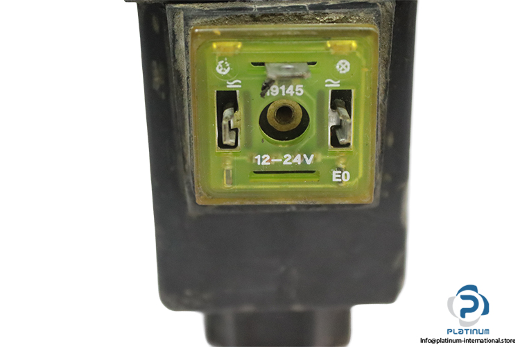 parker-d1vw4cnjp70-directional-control-valve(used)-2