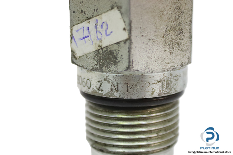 E2B060-ZNMK2-TD-hydraulic-cartridge-valve(used)-3