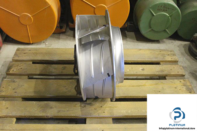 ebmpapst-r6e450-an01-05-centrifugal-fan-2