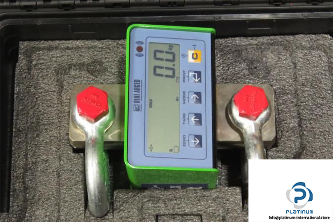 crane-scales5_675x450