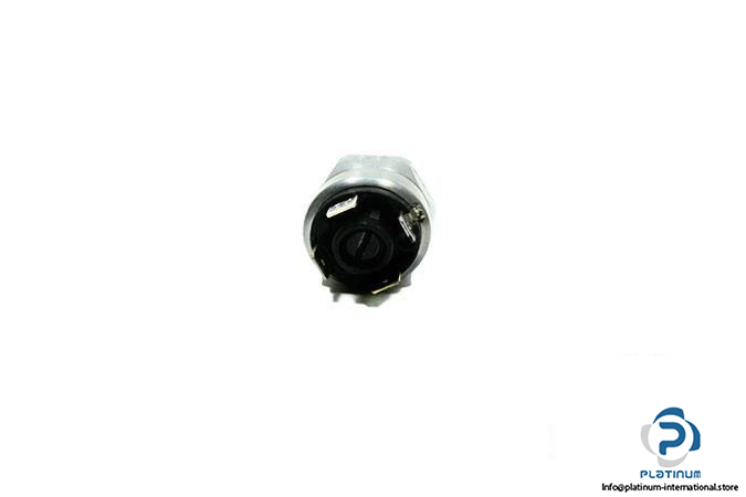 suco-805703-pressure-switch3_675x450