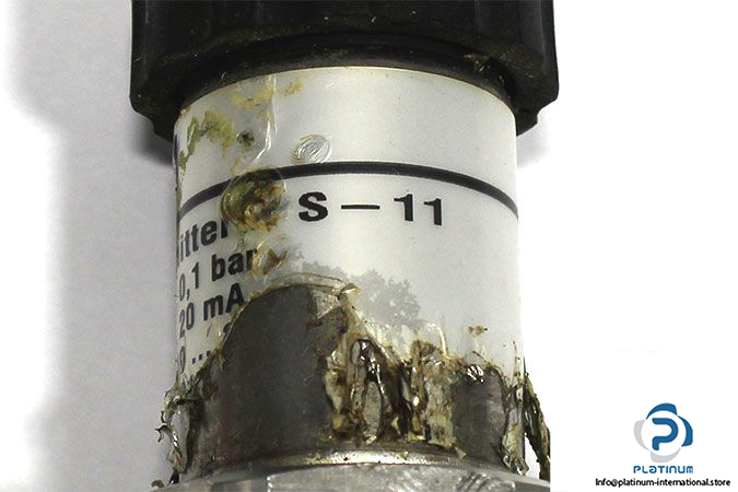 wika-9083537-pressure-transmitter-4