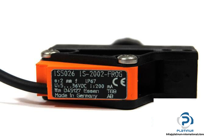 piab-3116064-inductive-universal-vacuum-switch-5_675x450