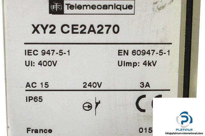 telemecanique-xy2ce2a270-latching-emergency-stop-rope-pull-switch-3