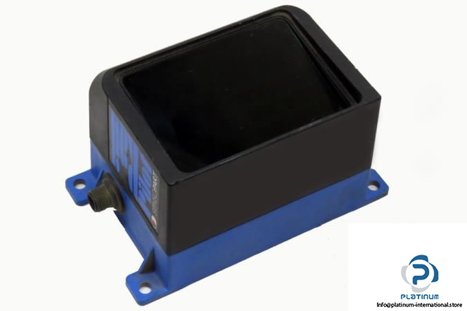 sensopart-fr-85-2-distance-sensors3_675x450