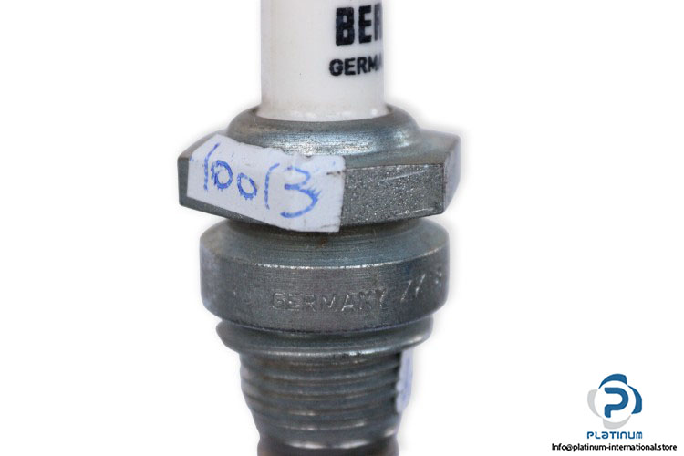 beru-ZK18-12-ZRA1-ignition-electrode-(used)-1