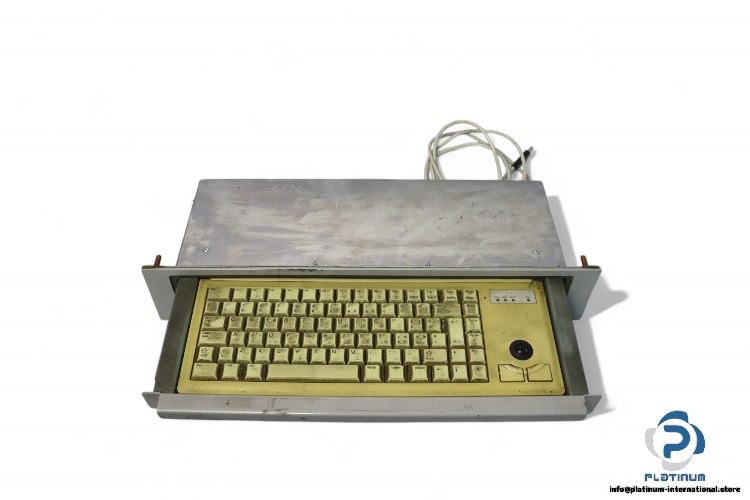 GK-1X55-K-IT-2-F-C-3-2-keyboard-used-1