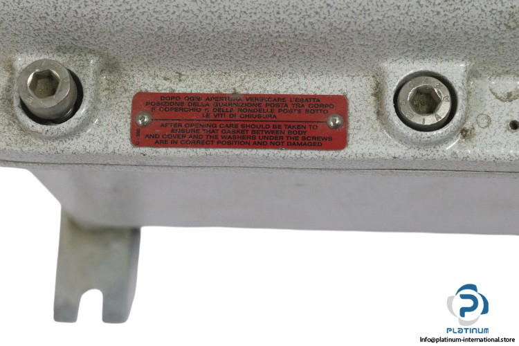 newson-gale-earth-rite-rtr-ng4-2hf-static-grounding-system(used)-3
