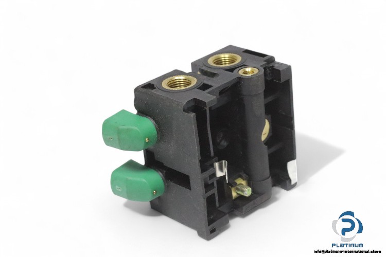 telemecanique-PVU-B-valve-base-unit-(New)-1