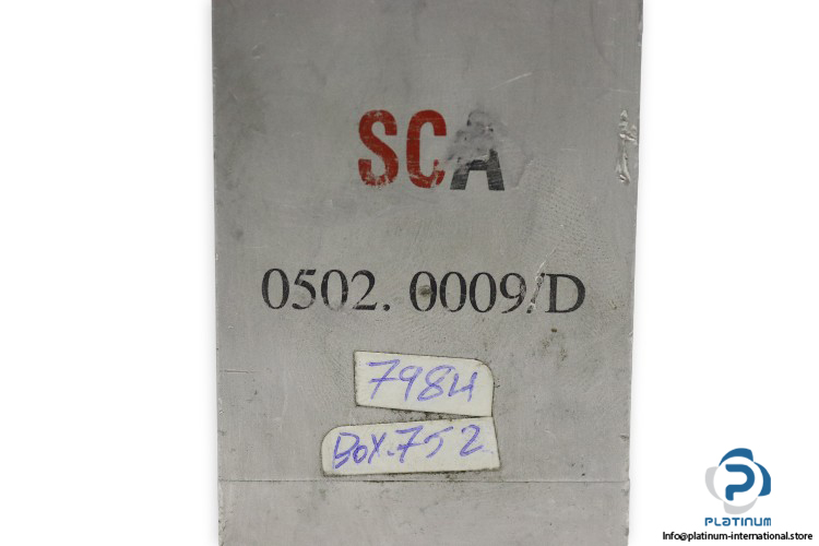 sca-0502.0009.D-mass-flow-controller(used)-2