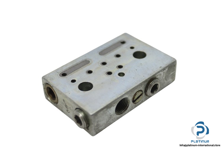 dropsa-SXO-05-1_8-BSP-modular-progressive-distributor-(used)-1