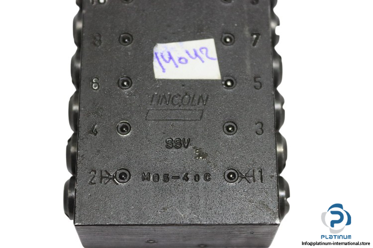 lincoln-SSV-M05-40C-lubricant-metering-device-new-1