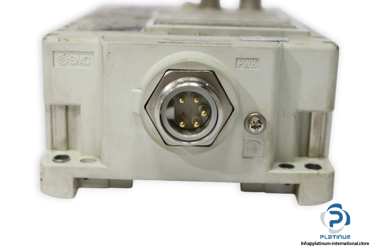 smc-SS5Y51-MATJ71-manifold-mount-solenoid-valve-(used)-1