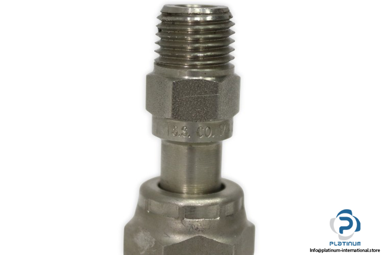 spraying-systems-60100DF-SS-clamp-fitting-(new)-(carton)-1