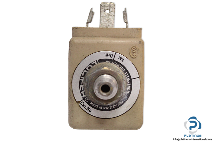 lucifer-48-18653D-F-single-solenoid-valve-(used)-1