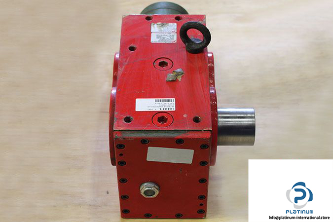 ms-graessner-ks40l-ratio-49-helical-bevel-gearbox-3