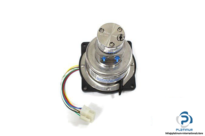 micropump-egr-070-0024-gear-pump-1