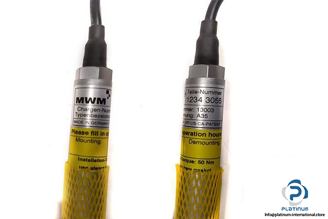 mwm-1234-3055-prechamber-spark-plug-4_675x450