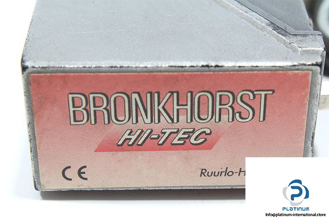 bronkhorst-f-201c-fd-22-v-mass-flow-controller-4