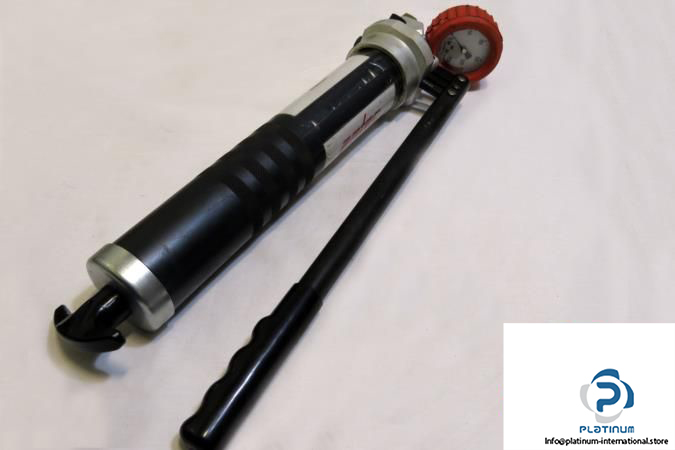 amtec-hand-pump-series-1124_675x450