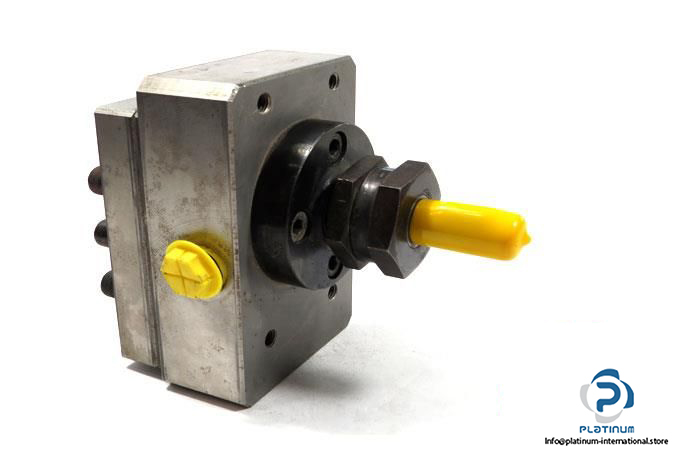mvv-pl8-metering-pump3_675x450