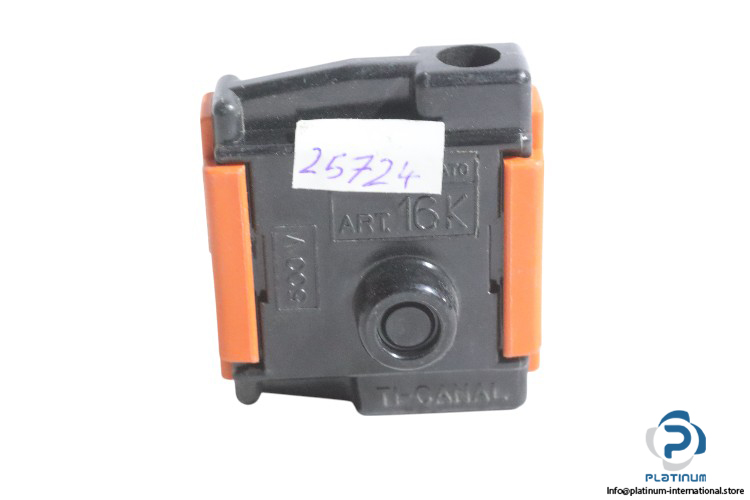 bticino-ART.16K-derivation-clamp-(used)-1