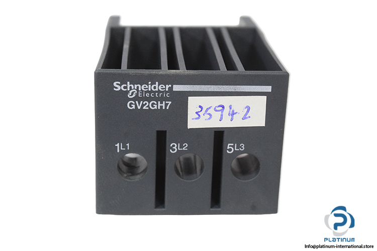 schneider-electric-GV2GH7-large-spacing-cover-(New)-1