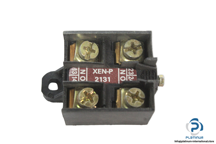 telemecanique-XEN-P2131-contact-block-(New)-1