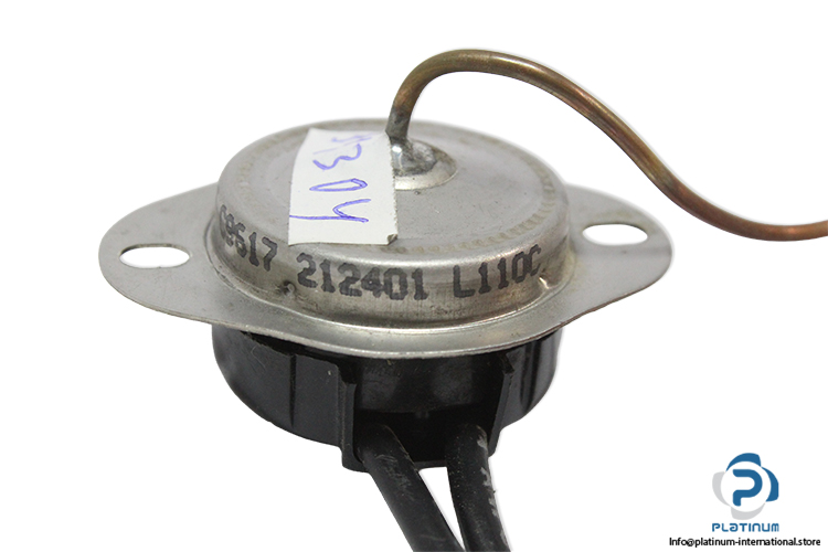 therm-o-disc-0071587-temperature-control-switch(used)-3