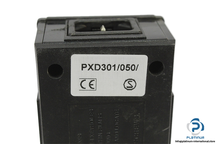 bulgin-pxd301-050-iec-distribution-unit(new)-3